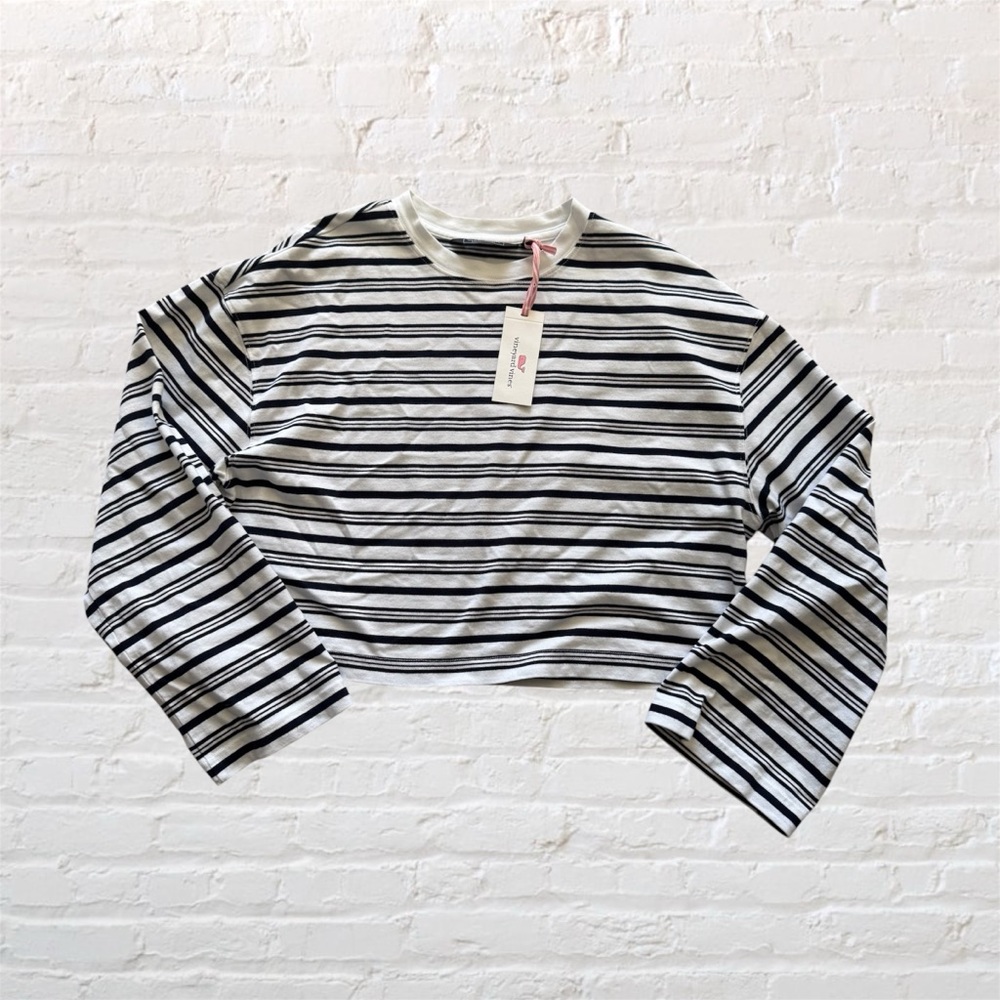 🆕 Vineyard Vine navy blue and white striped crop 7/8th sleeve cotton shirt
